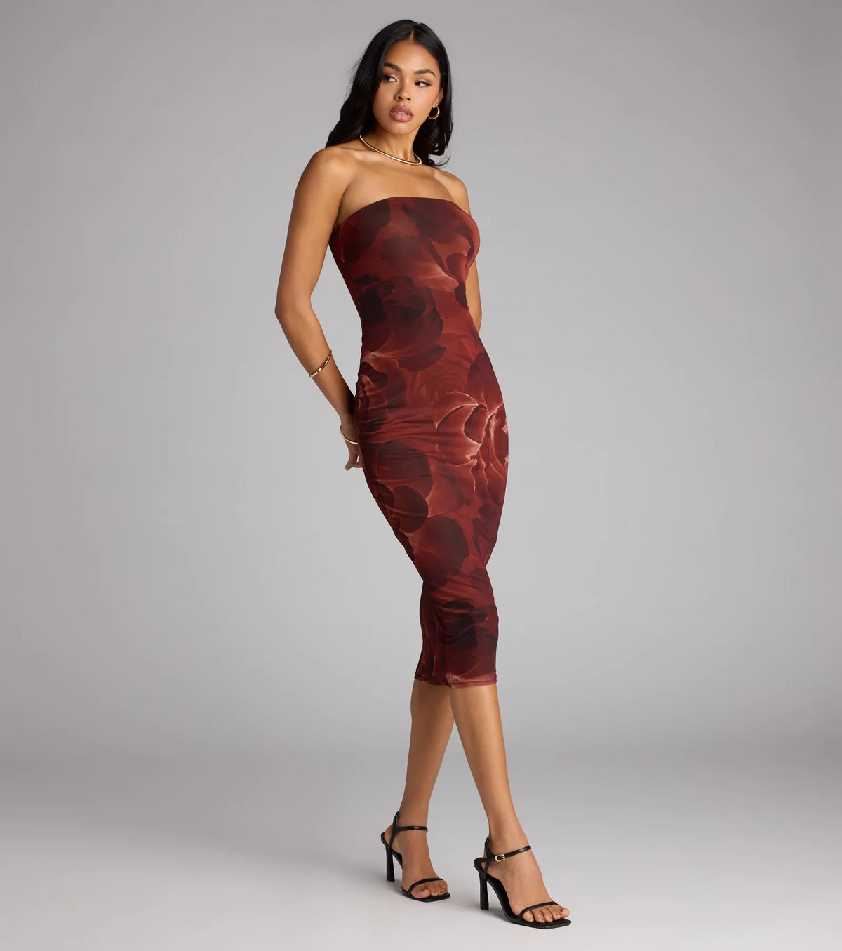 Chic Glimpse Floral Tube Midi Dress