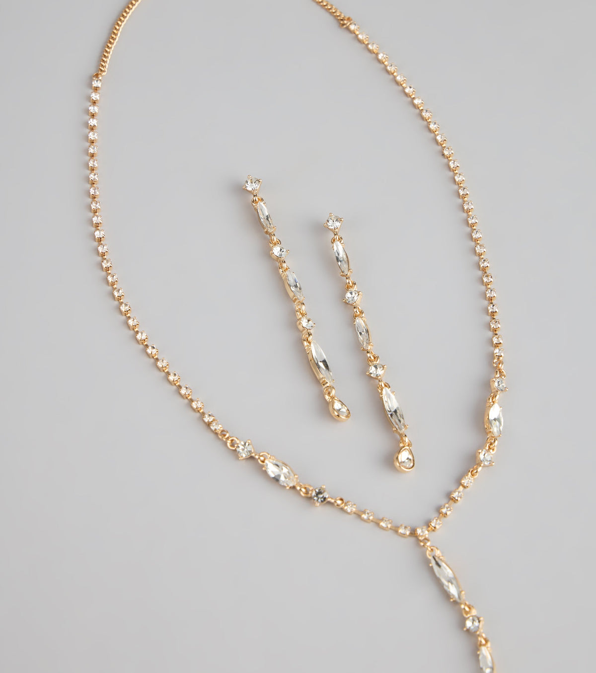 Luxe Glow Necklace And Earrings Set