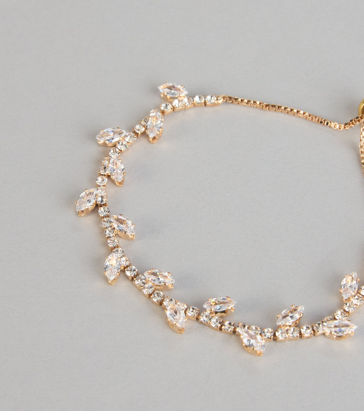 Delicate Bloom Rhinestone Leaf Bracelet