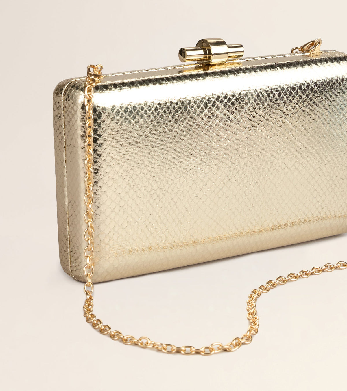 Chic Plus One Metallic Snake Clutch