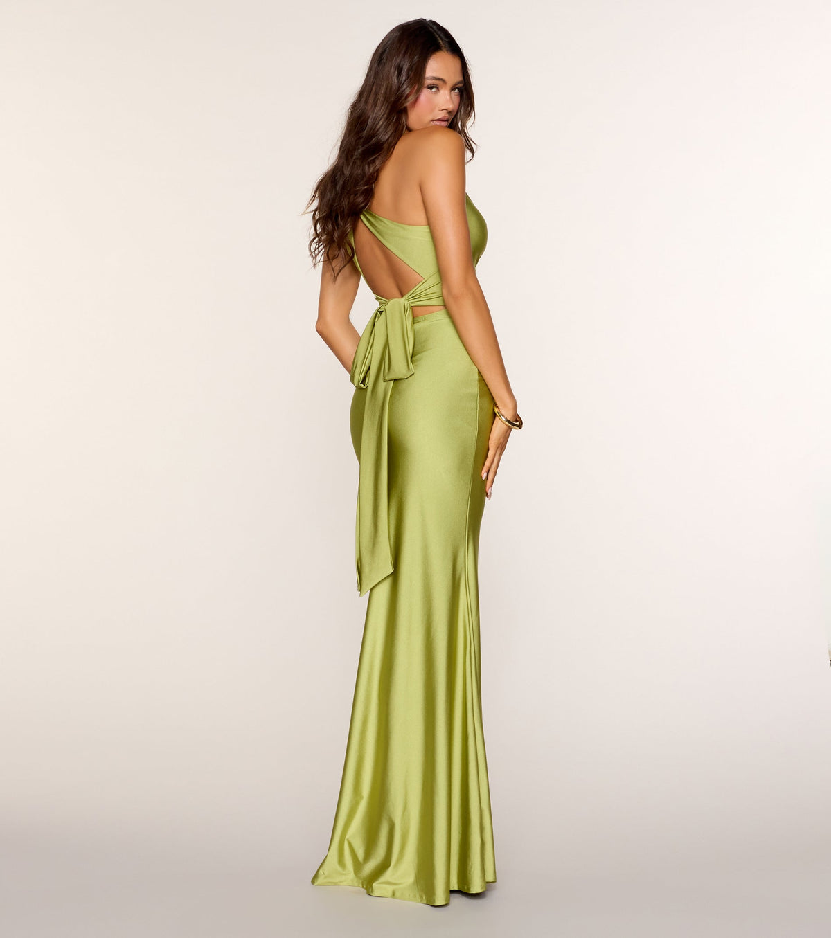 Adrianne Plunge Bow Mermaid Formal Dress