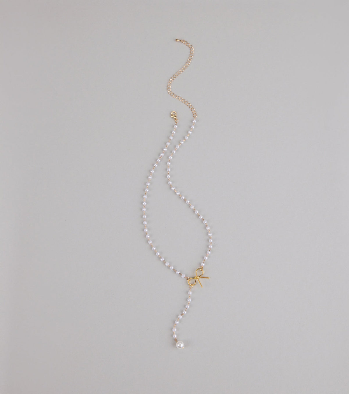 Pretty Please Bow and Pearl Necklace