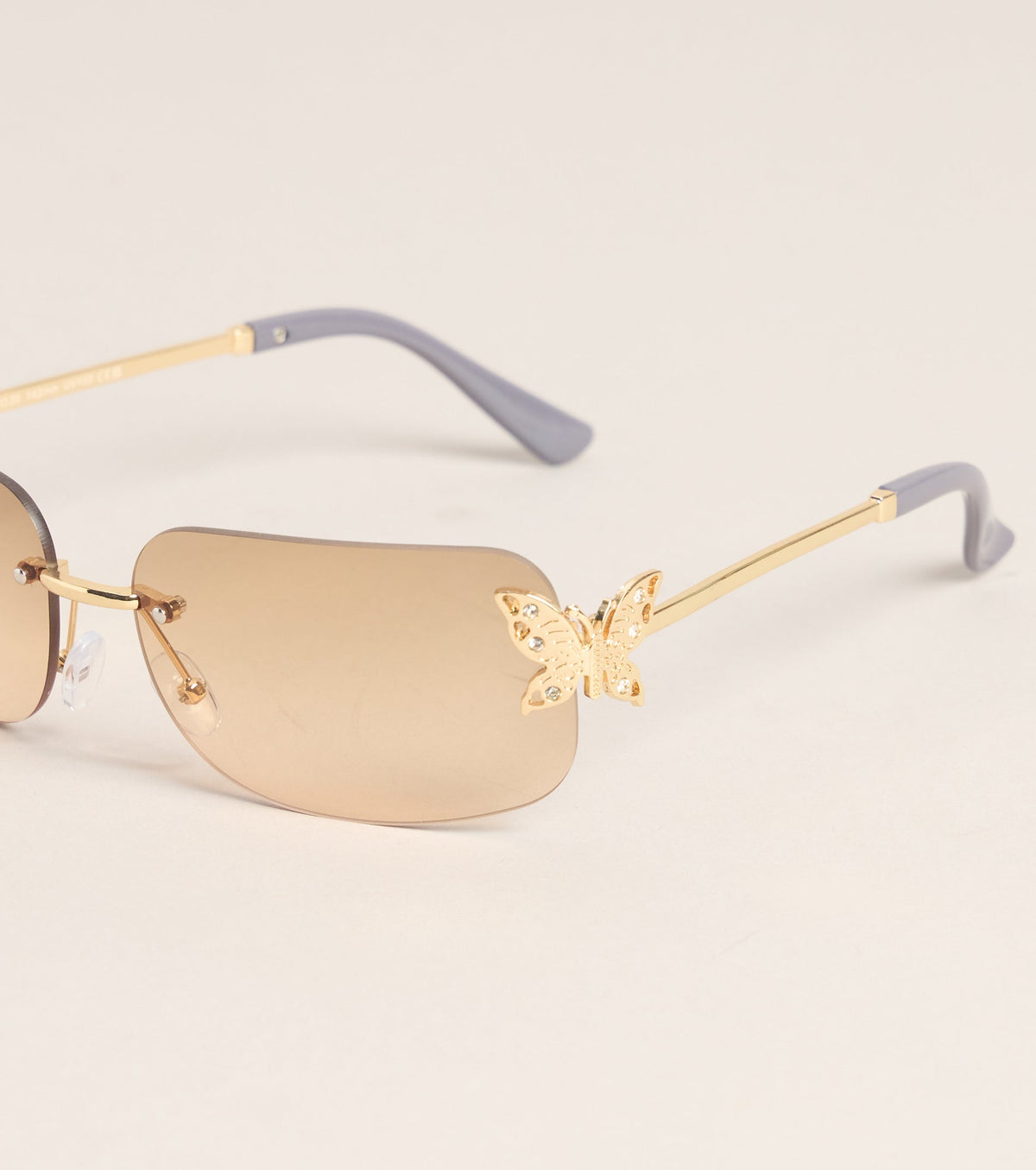 Pretty Intent Butterfly Side Sunglasses