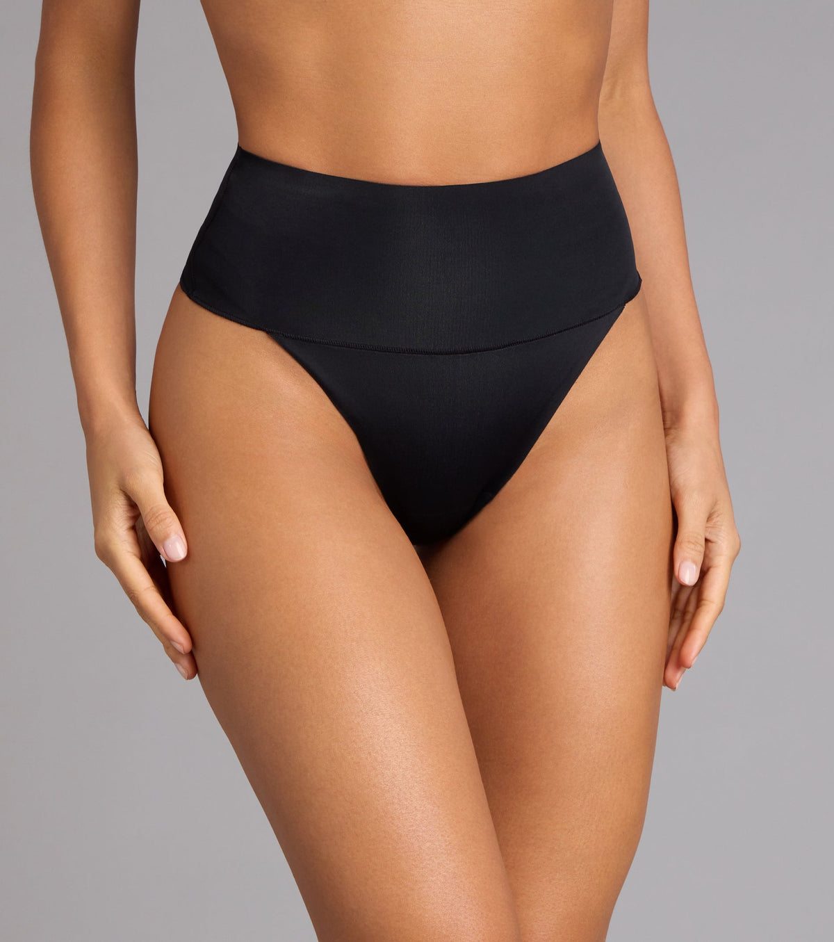 Seamless Secret Mid-Rise Shaping Thong