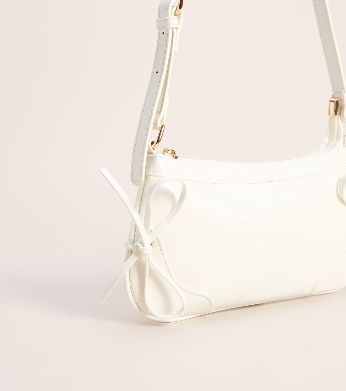In The Bag Bow Shoulder Purse