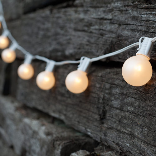25 bulbs 7W G50 Transparent Pearl White E17 Intermediate Triple Dip Globe Light